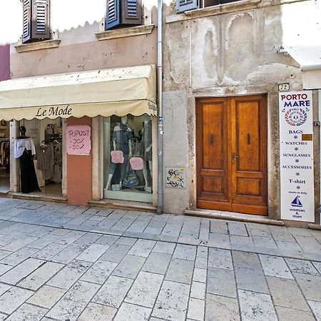 Apartment Main Street Carera Rovinj Exterior photo