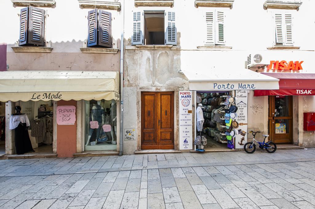 Apartment Main Street Carera Rovinj Exterior photo